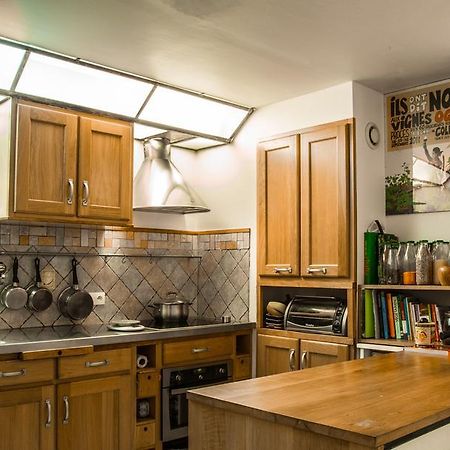 Private Room In A Parisian Homestay! - Close To It All! Kültér fotó