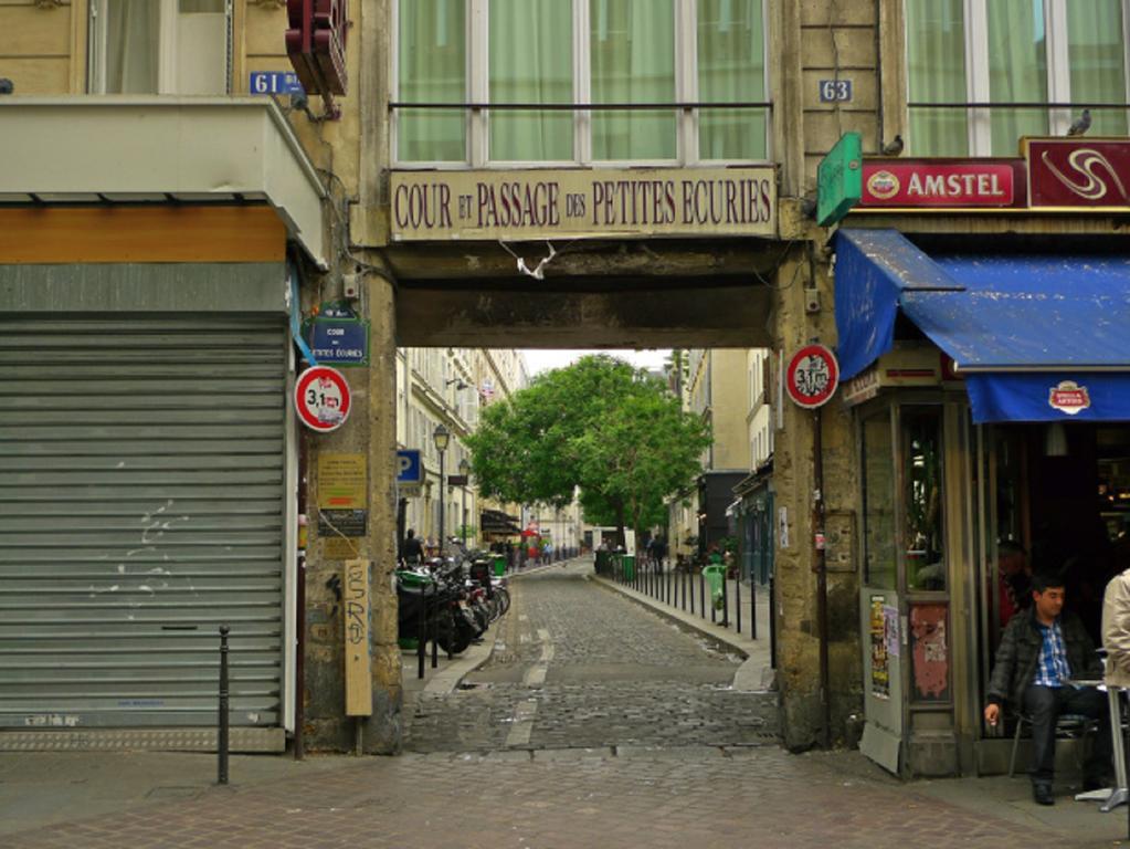 Private Room In A Parisian Homestay! - Close To It All! Kültér fotó